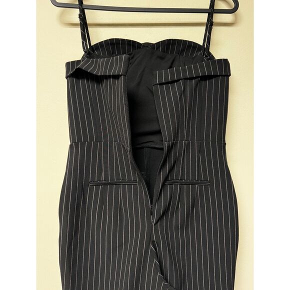 EXPRESS Pinstripe Sweetheart Neckline Straight Leg Jumpsuit, Sz 6 - Picture 11 of 15